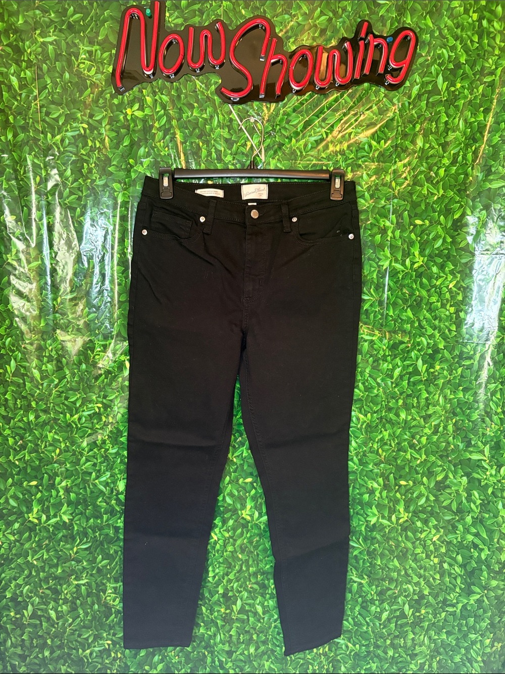 Universal Thread Black High-Rise Skinny Jeans